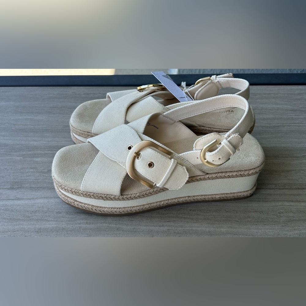 Sonoma NWOB Gold Buckle Platform Espadrille Sandals Size 10 Spring Vacation - Picture 3 of 6